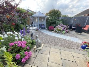 Heron Way- click for photo gallery